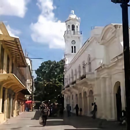 Hotel Colonial Blanco Santo Domingo Exterior photo