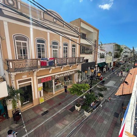 Hotel Colonial Blanco Santo Domingo Exterior photo