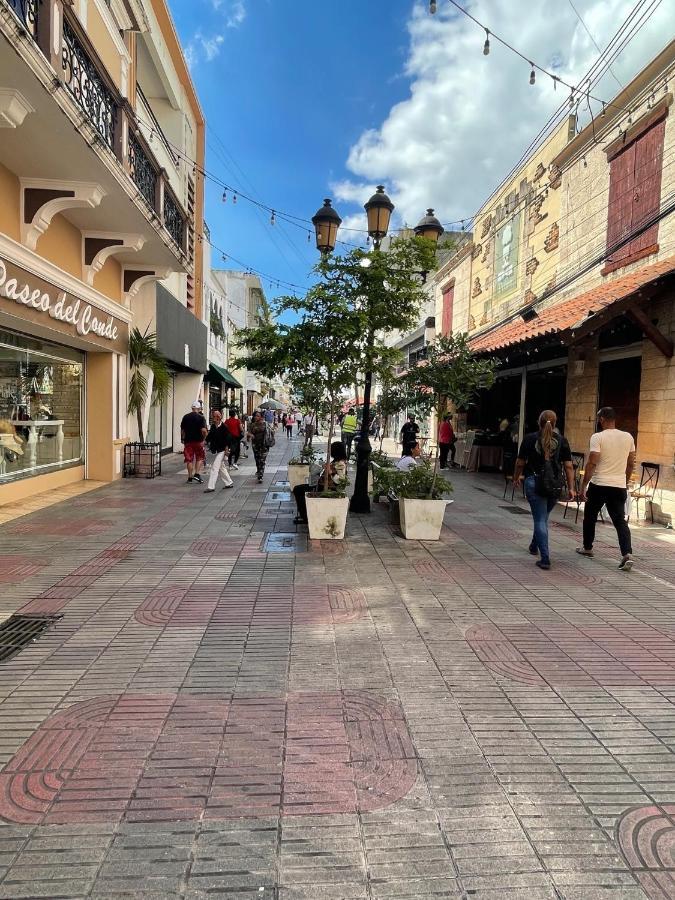 Hotel Colonial Blanco Santo Domingo Exterior photo